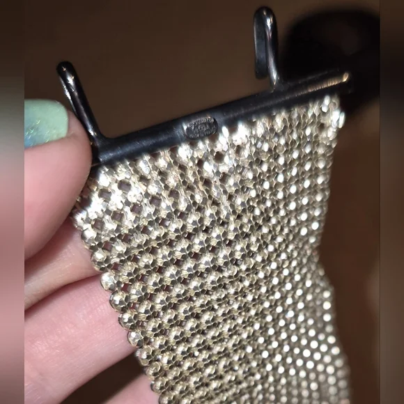 ❣️SOLD❣️ Chanel Vintage Crystal Mesh Bracelet EUC - Picture 8 of 11